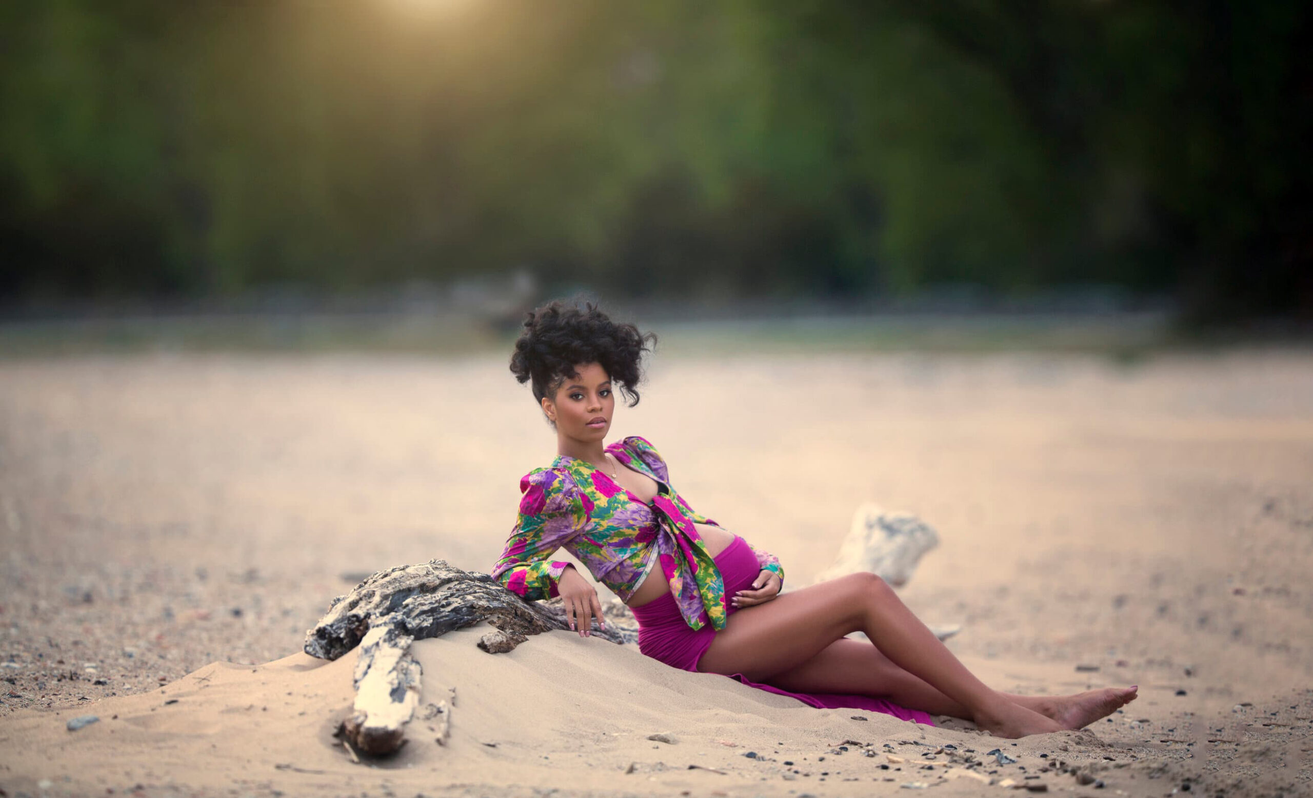 Outdoor maternity photo session at South Shore Beach Chicago by Sri and Jana